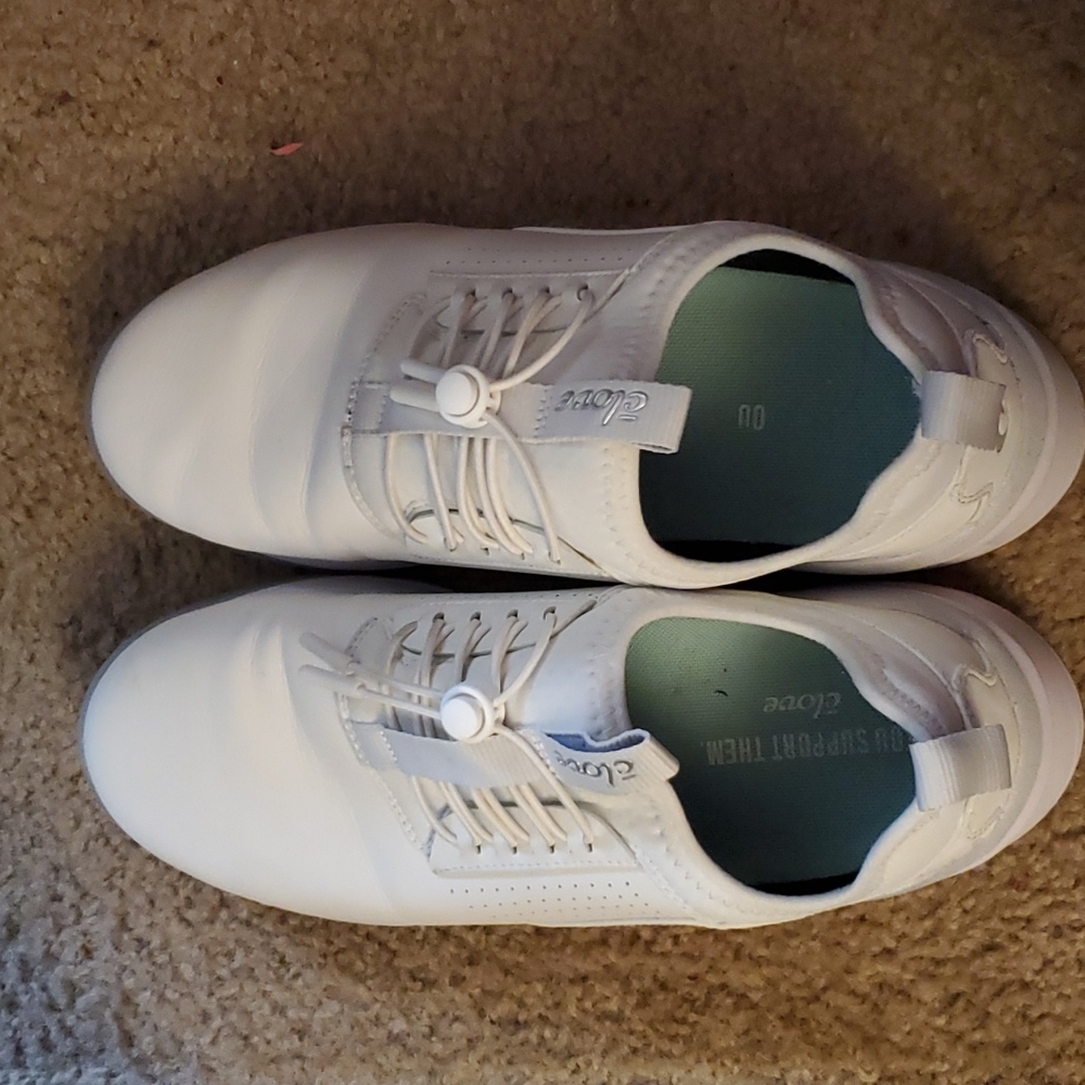 Clove shoes- like new